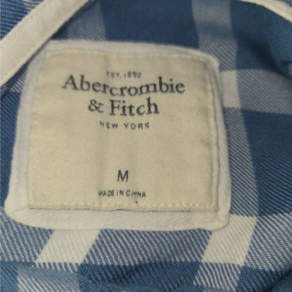 Ambercrombie & Fitch Womens Medium Button Up Shirt Blue Plaid Casual Lightweight - Picture 2 of 12